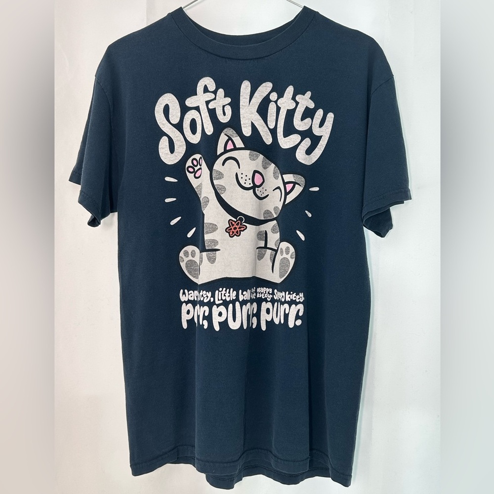 BIG BANG THEORY Soft Kitty Shirt